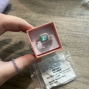 Ring size 10